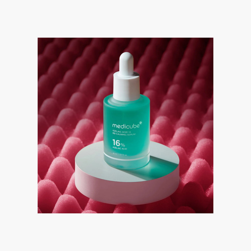 Medicube Azelaic Acid Calming Serum 30ml – Redness Relief & Acne Care Korean Face Serum for Sensitive Skin